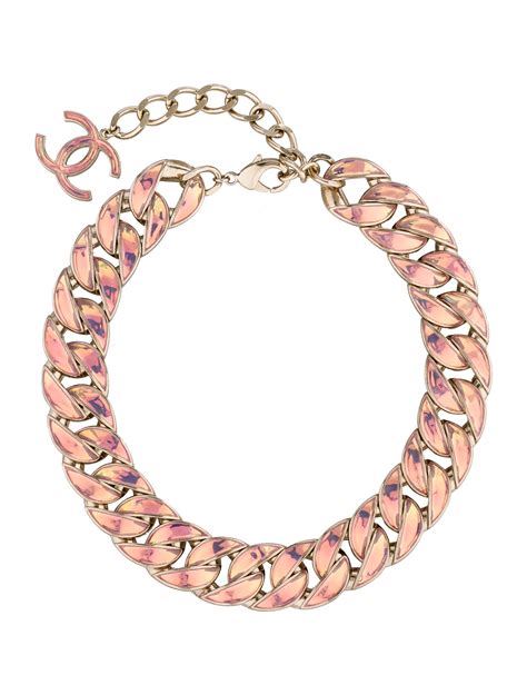 chanel curb chain necklace